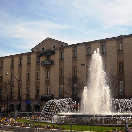 Hotel Du Commerce Millau Buitenkant foto
