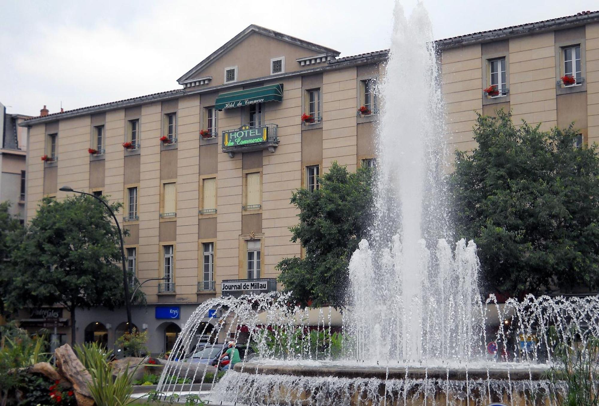 Hotel Du Commerce Millau Buitenkant foto